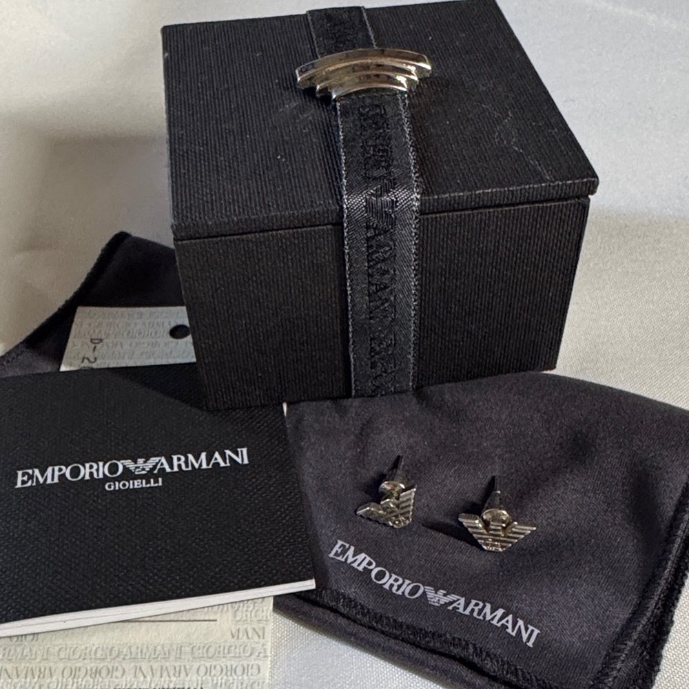 Emporio Armani Silver studs, earings!